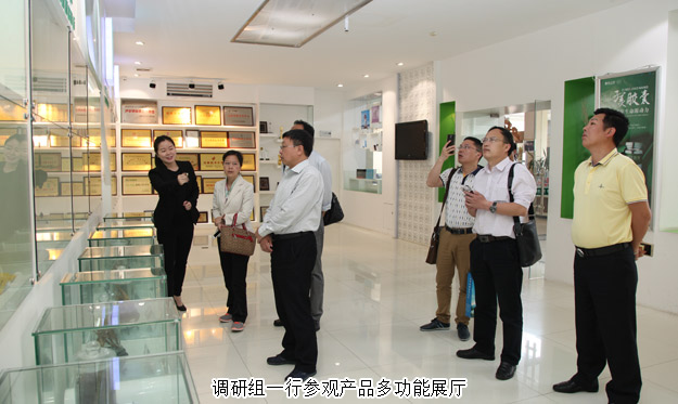 湖北蘄春縣委常委、統(tǒng)戰(zhàn)部長蔡緒銀一行蒞臨綠之韻考察調(diào)研